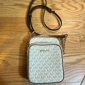 Authentic Michael Kors Crossbody